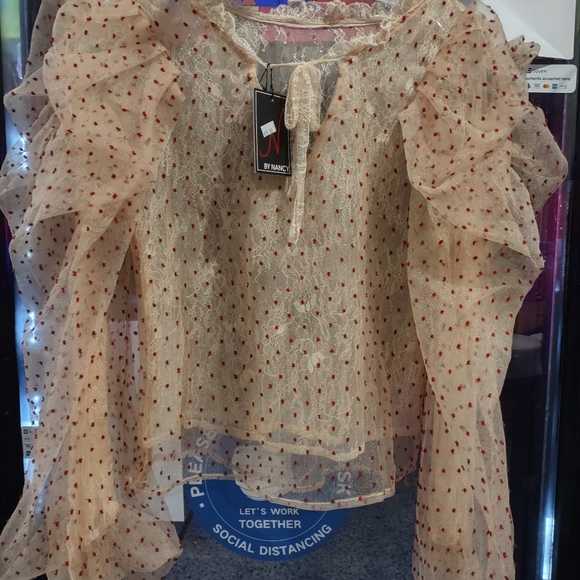 Top - Picture 4 of 4